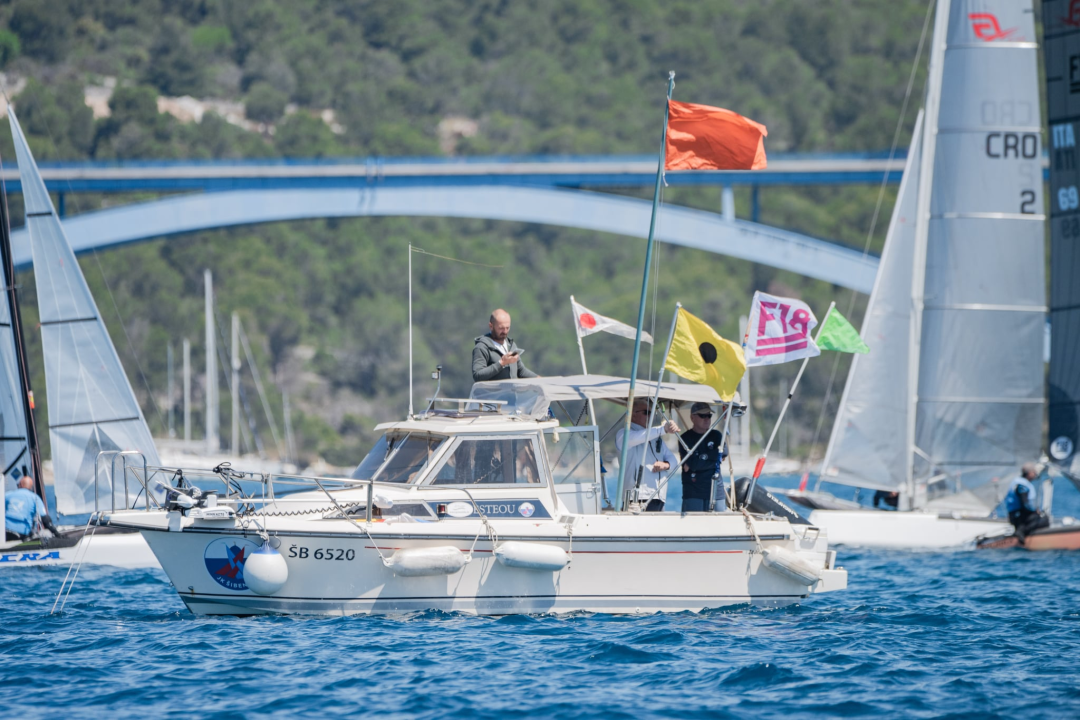 Prvi dan Croatian Trophy Callengea: Jedriličari iz nekoliko zemalja zaplovili šibenskim arhipelagom